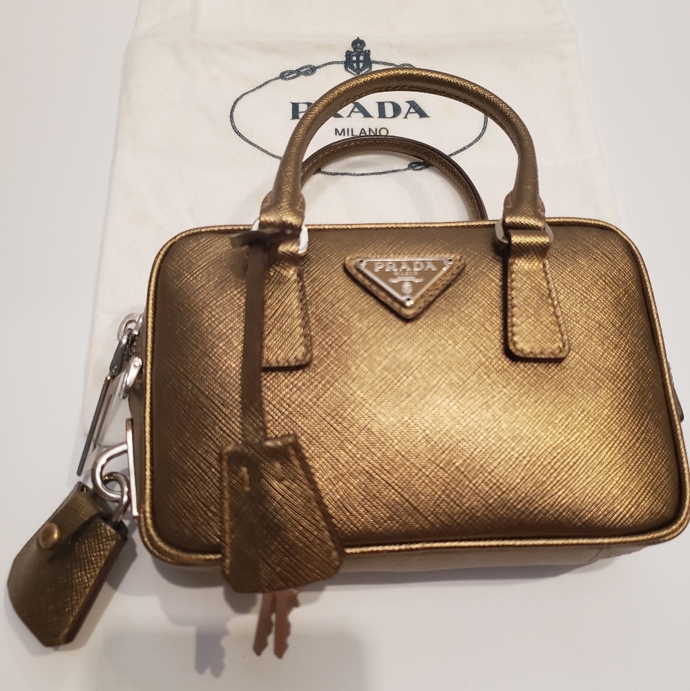 💫Prada Bronze Saffiano Lux Purse